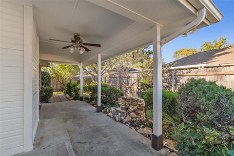 A home in Red Oak