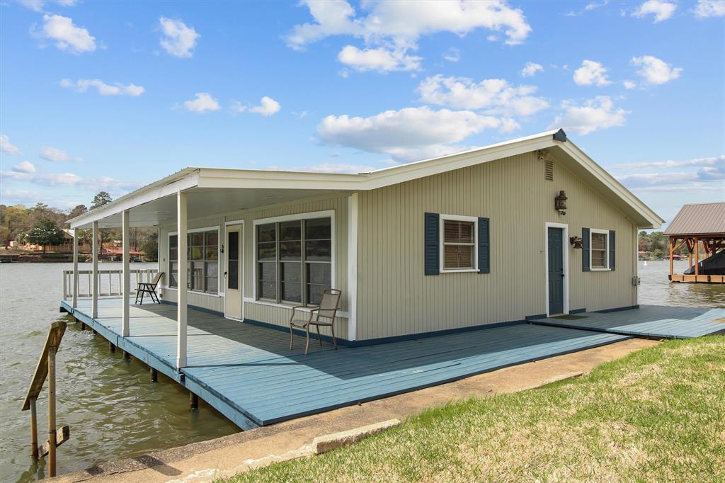 2105 Cardinal Circle