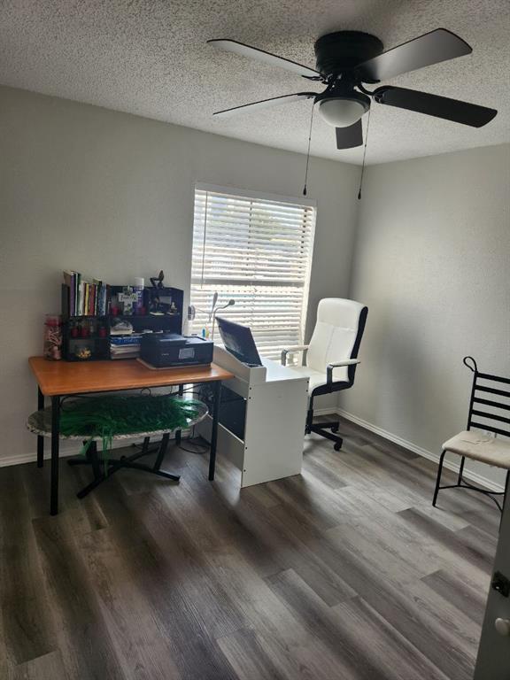 Cambridge Condos Ph 01 03 - Residential