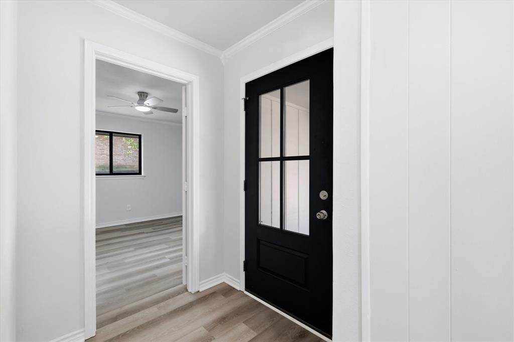 206 Lake Vista W