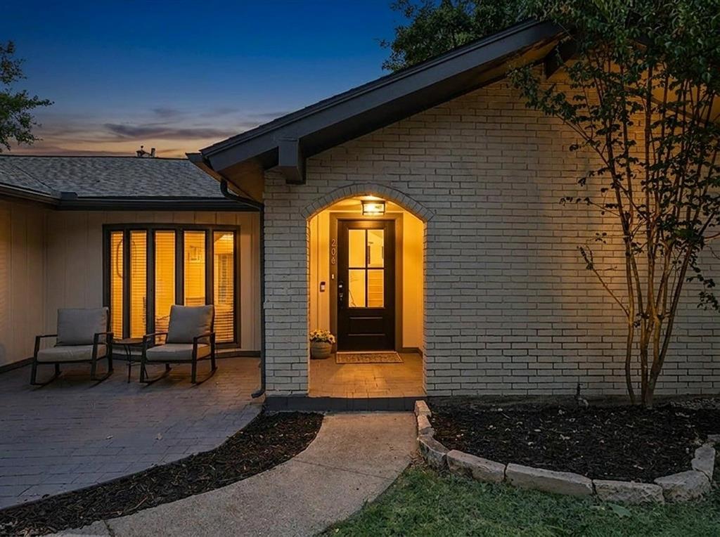 206 Lake Vista W