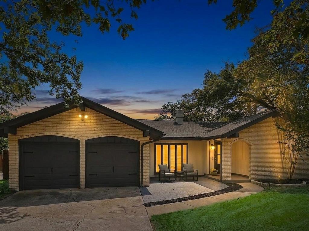 206 Lake Vista W