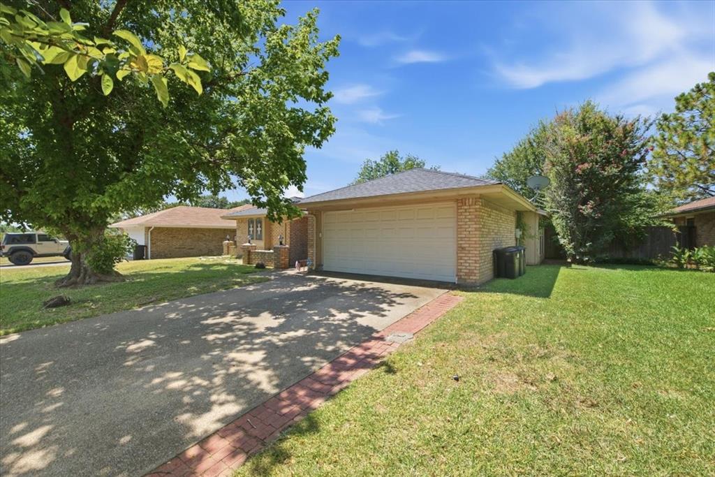 200 Almond Lane