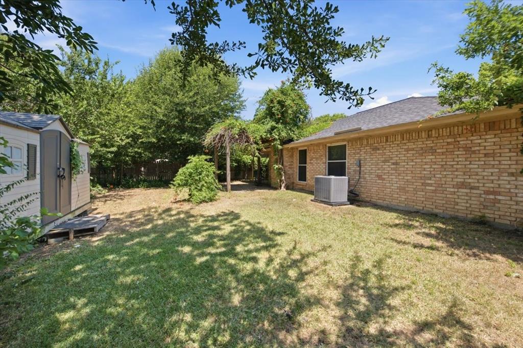 200 Almond Lane