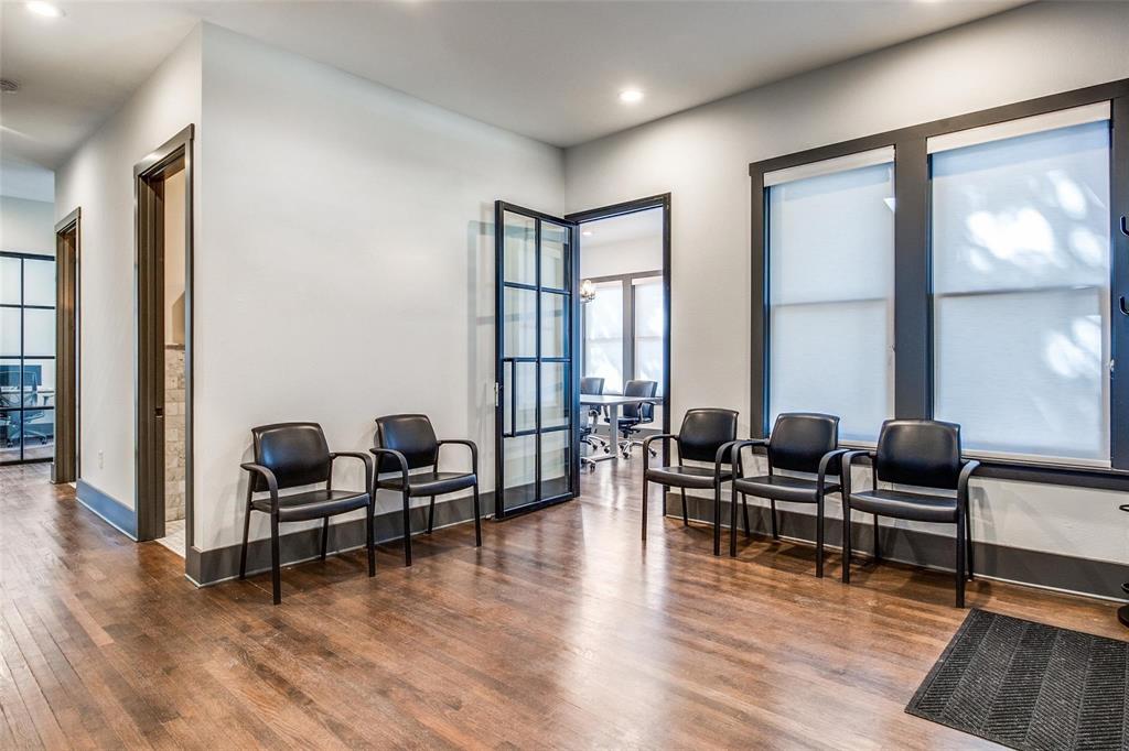 Oak Cliff Original - Commercial Sale