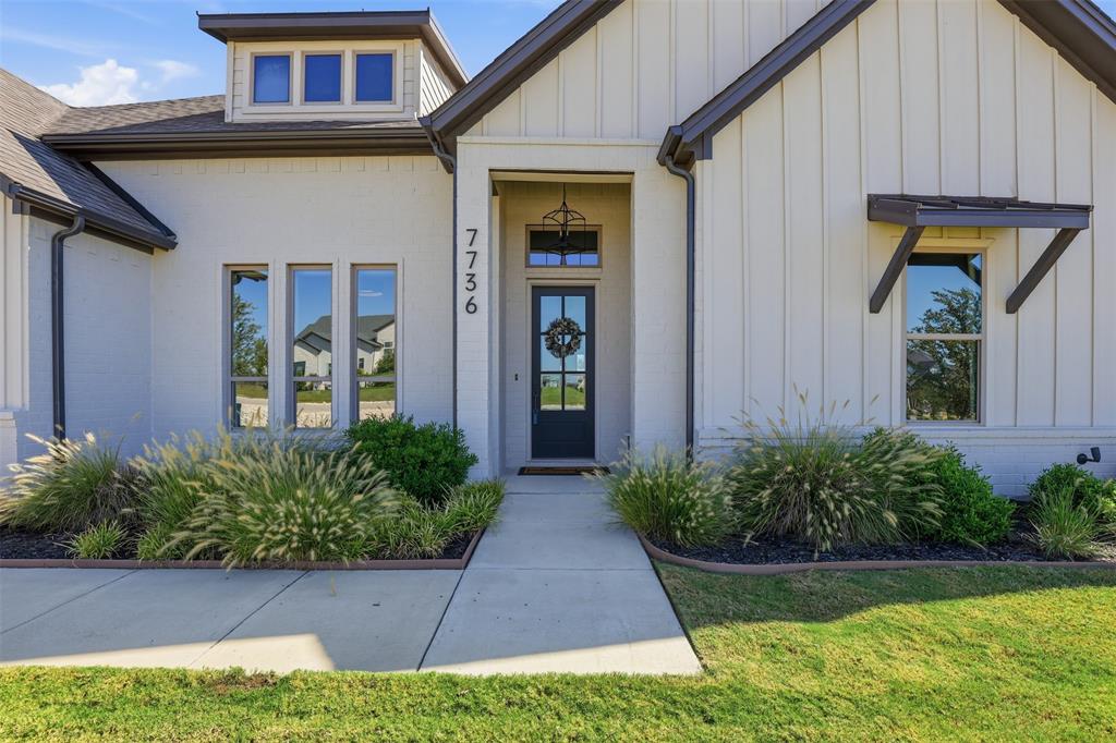 7736 Laura Lake Lane