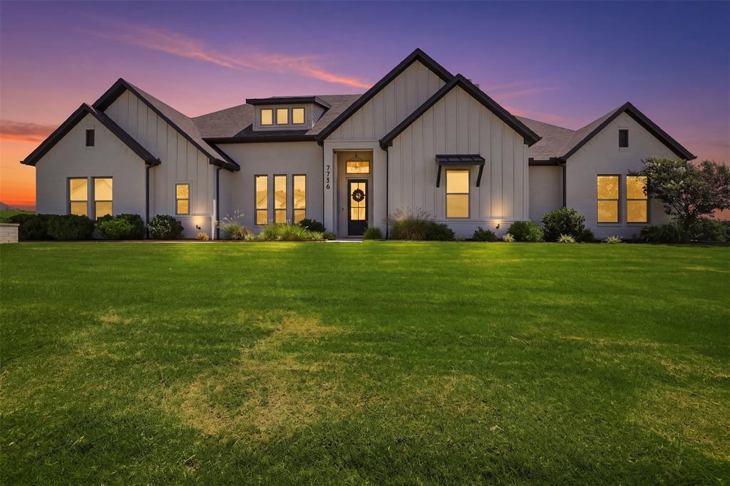 7736 Laura Lake Lane
