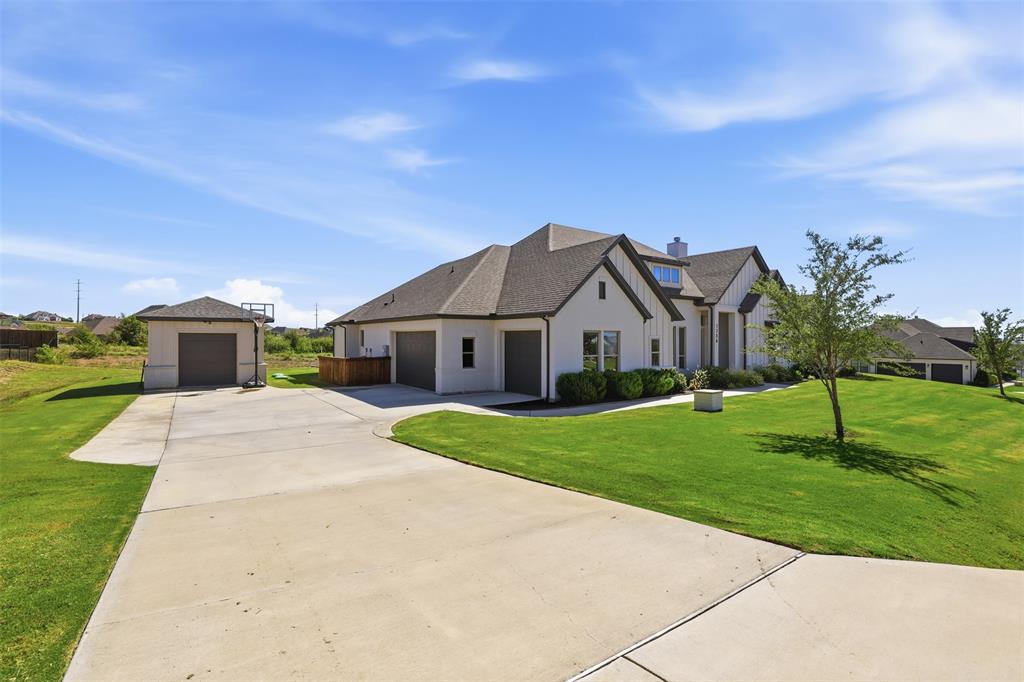 7736 Laura Lake Lane