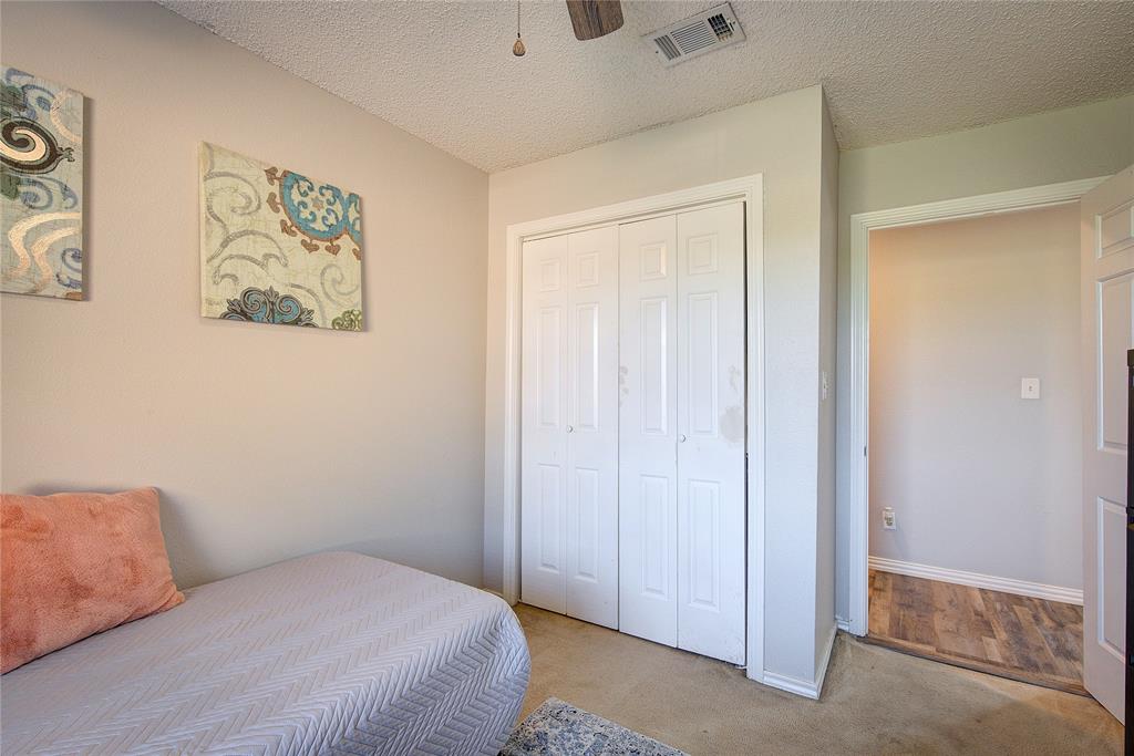 MOONEY JOHN - Residential