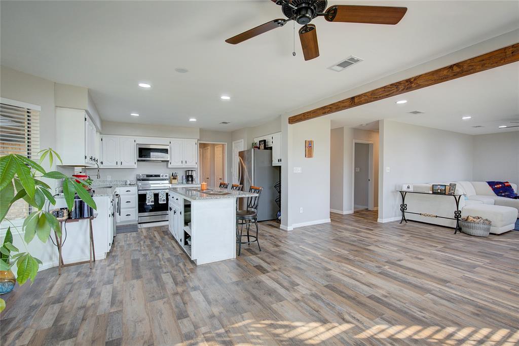 MOONEY JOHN - Residential