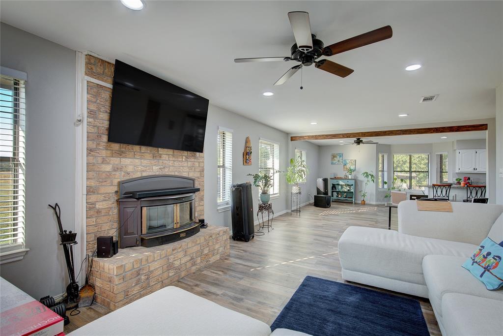 MOONEY JOHN - Residential