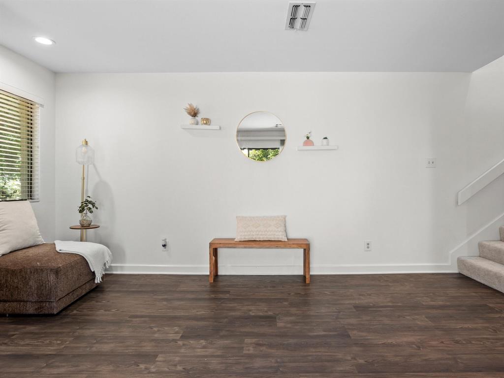 Frisco Railroad Add - Residential Lease