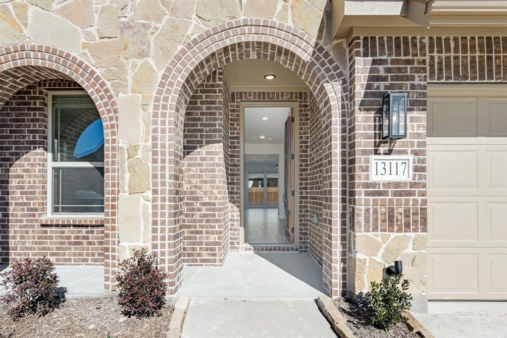 13117 Yellowstone Way