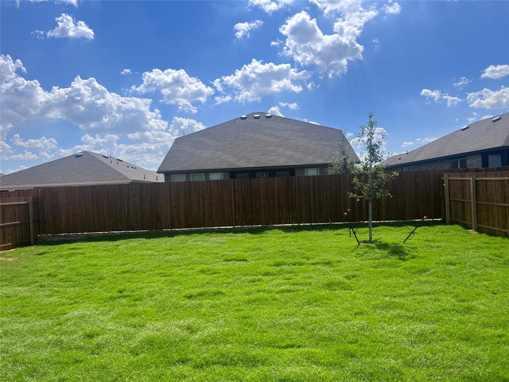 Lake Vista Ranch - Residential Lease