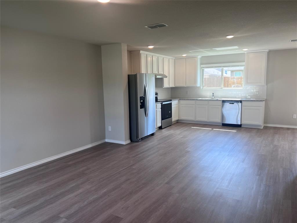 Lake Vista Ranch - Residential Lease