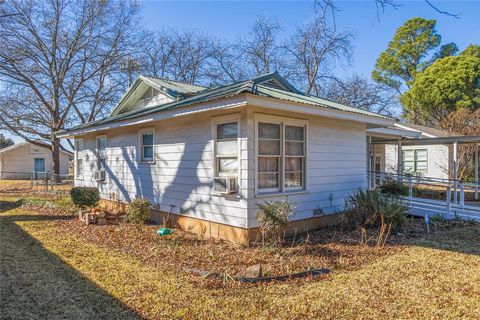 A home in Brownwood