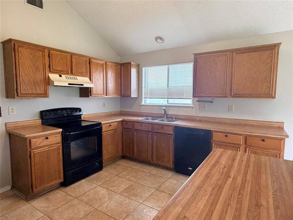 6709 Pecanwood Drive