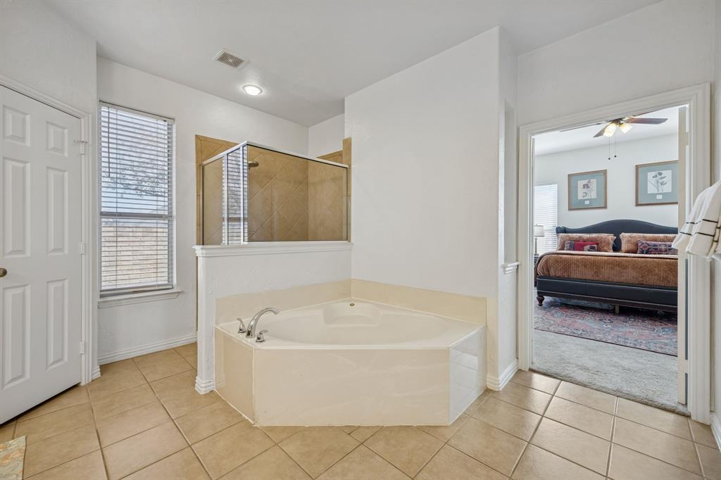 Mira Lagos E 3 - Residential