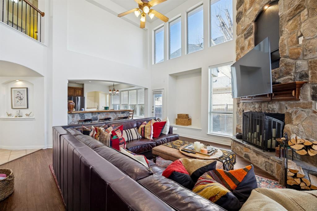 Mira Lagos E 3 - Residential