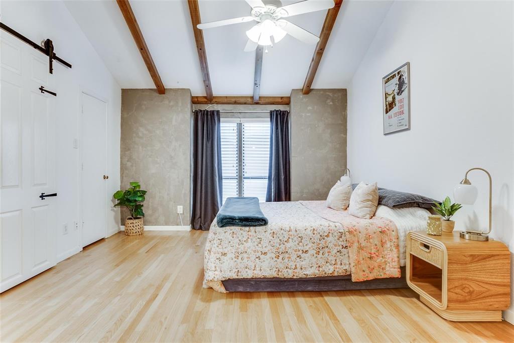 Bowser Ave Condo 4217 - Residential Lease