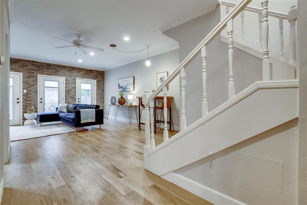 Bowser Ave Condo 4217 - Residential Lease