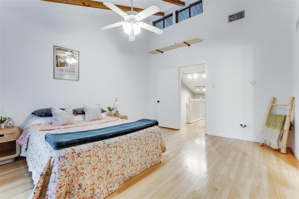 Bowser Ave Condo 4217 - Residential Lease