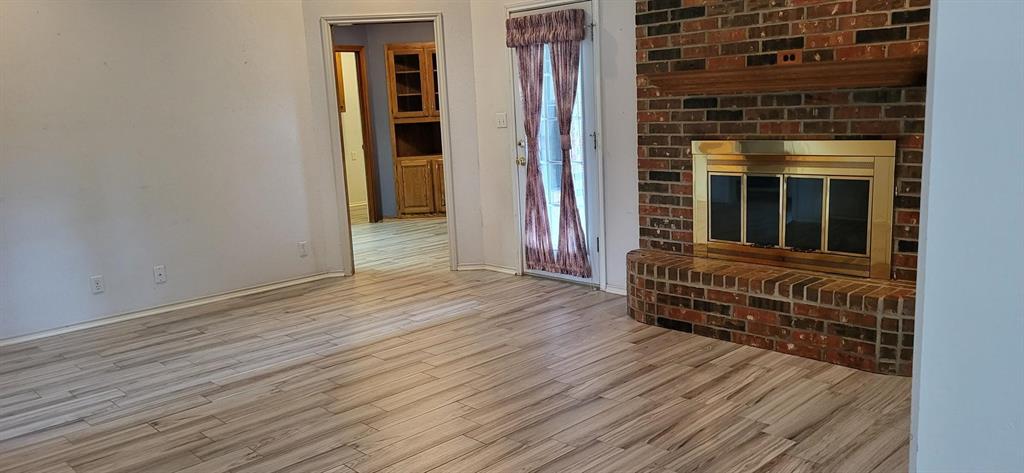 I Walters - Residential Lease