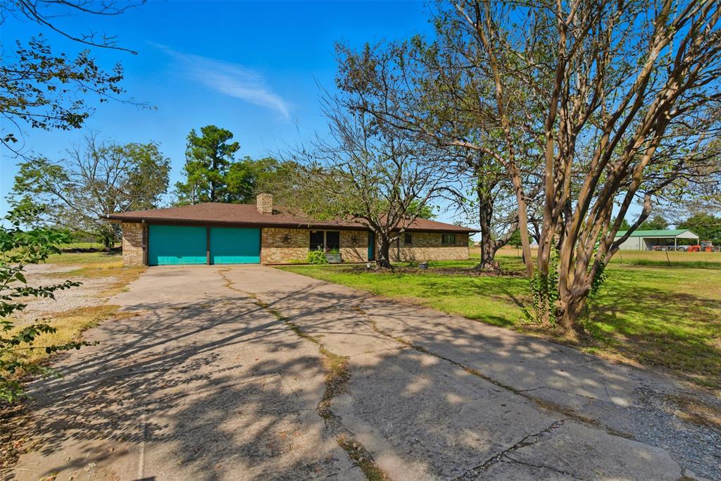 3264 County Road 2176