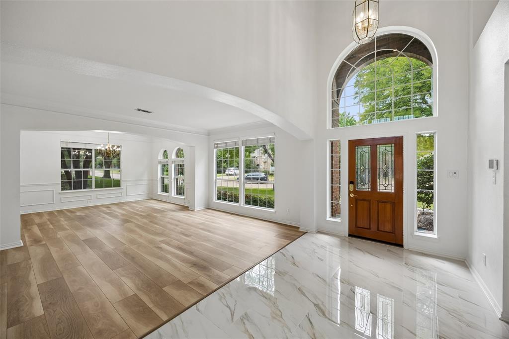849 Shorewood Drive