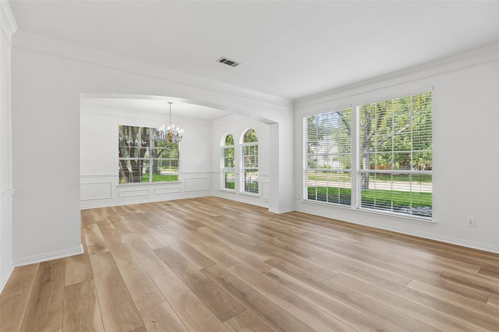 849 Shorewood Drive