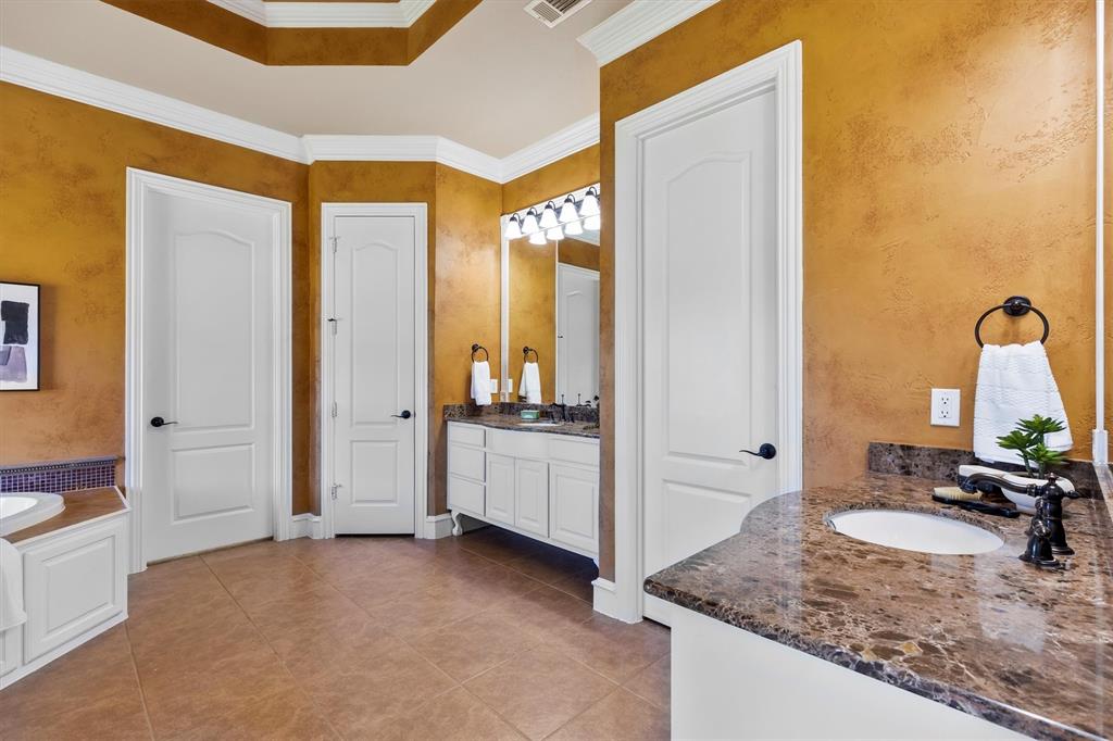 Lucas, Texas 75002, United States, 5 Bedrooms Bedrooms, ,4 BathroomsBathrooms,Residential,Active,238959