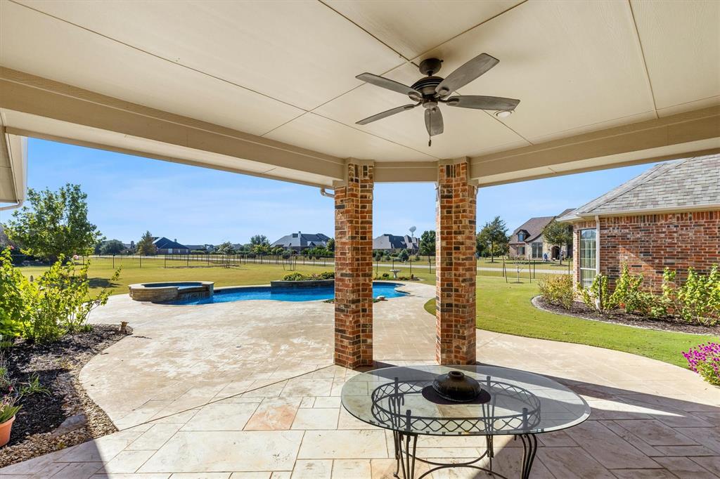 Lucas, Texas 75002, United States, 5 Bedrooms Bedrooms, ,4 BathroomsBathrooms,Residential,Active,238959