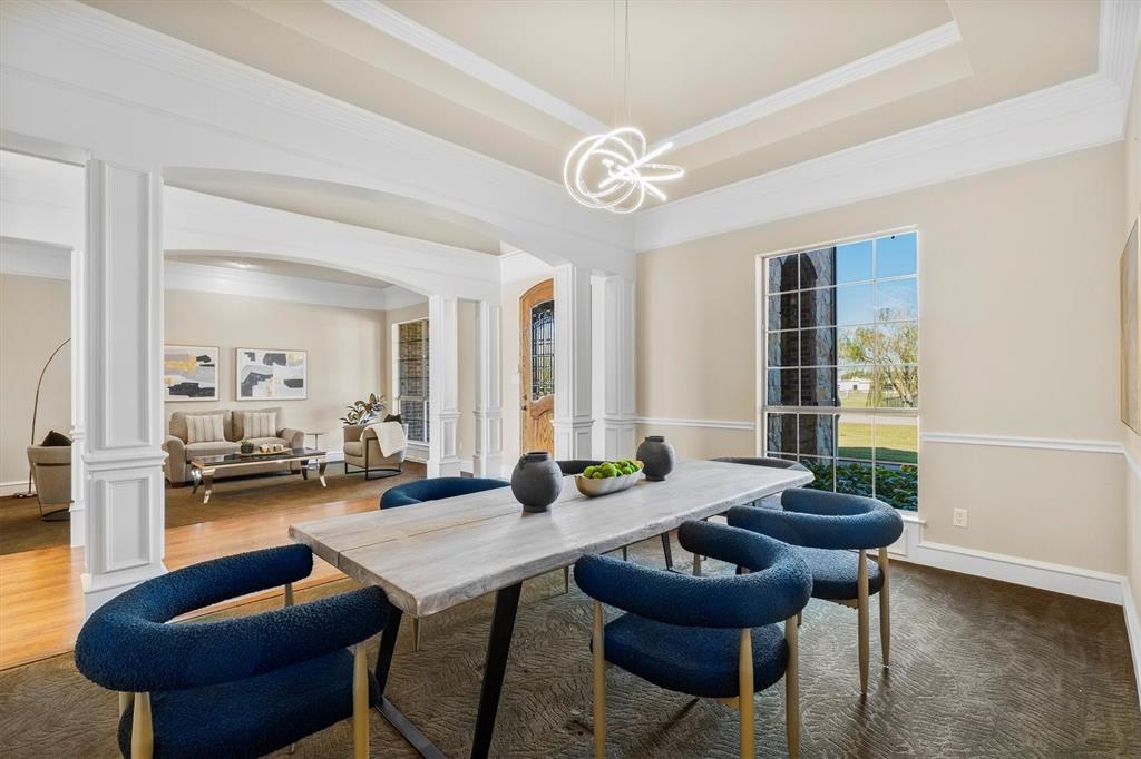 1823 Marchmont Drive