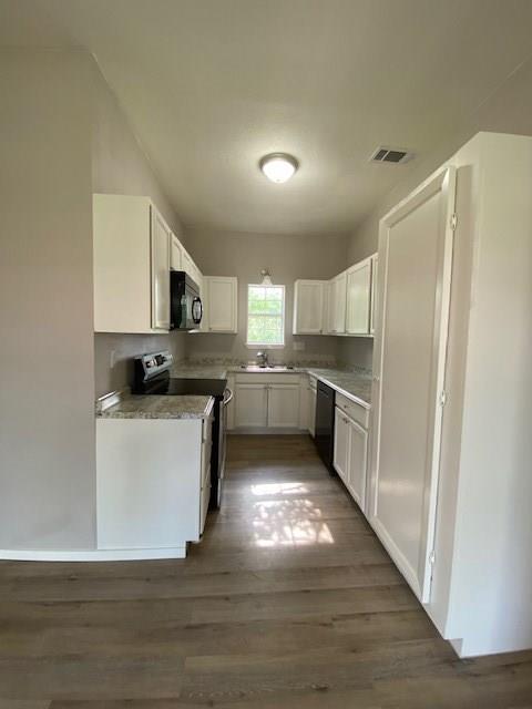 Seymore Bradley Surv A-113 - Residential Lease