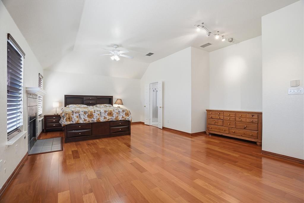 Hulen Meadow Add - Residential