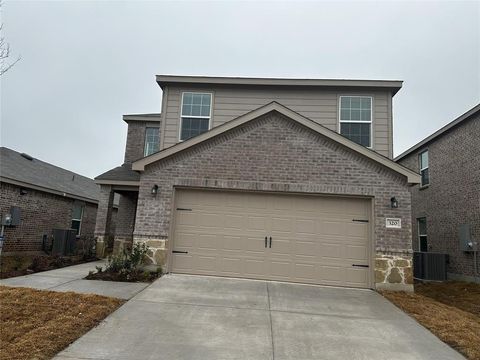 Photo of 320 Glenwick Lane, Van Alstyne, TX 75495 (MLS # 21216766)