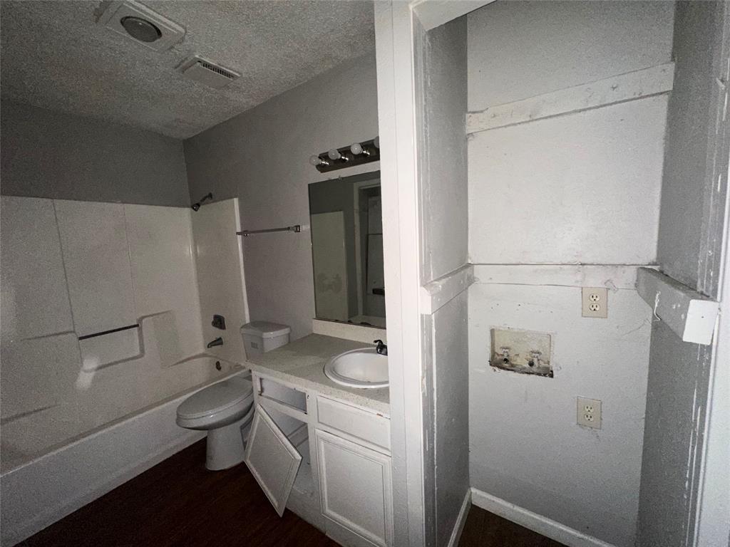 Trinity Meadows Condos - Residential