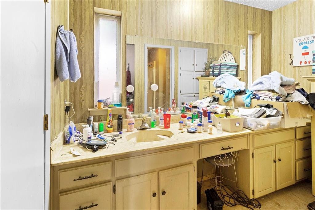 Holiday West Add - Residential