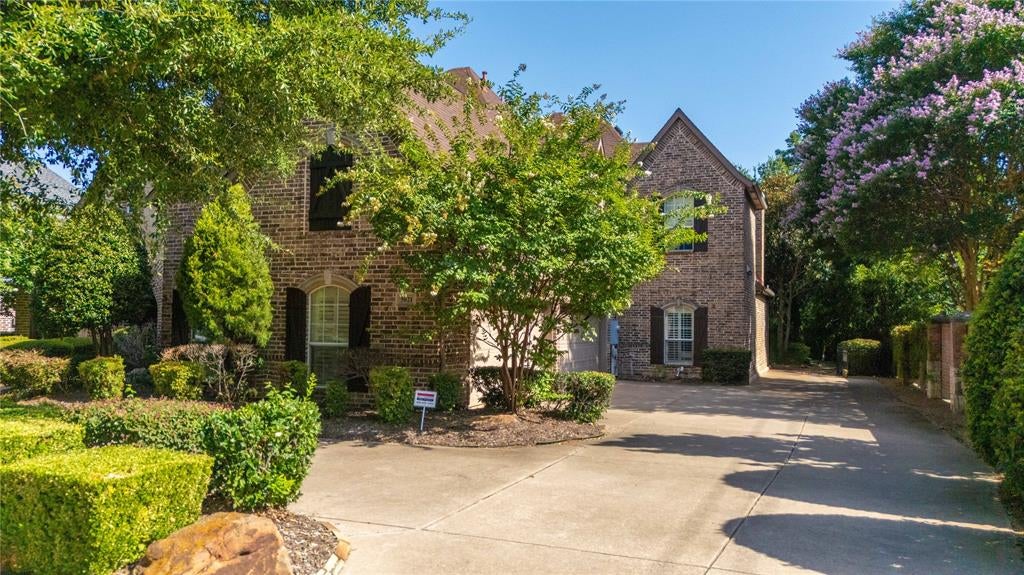 5021 Rangewood Drive