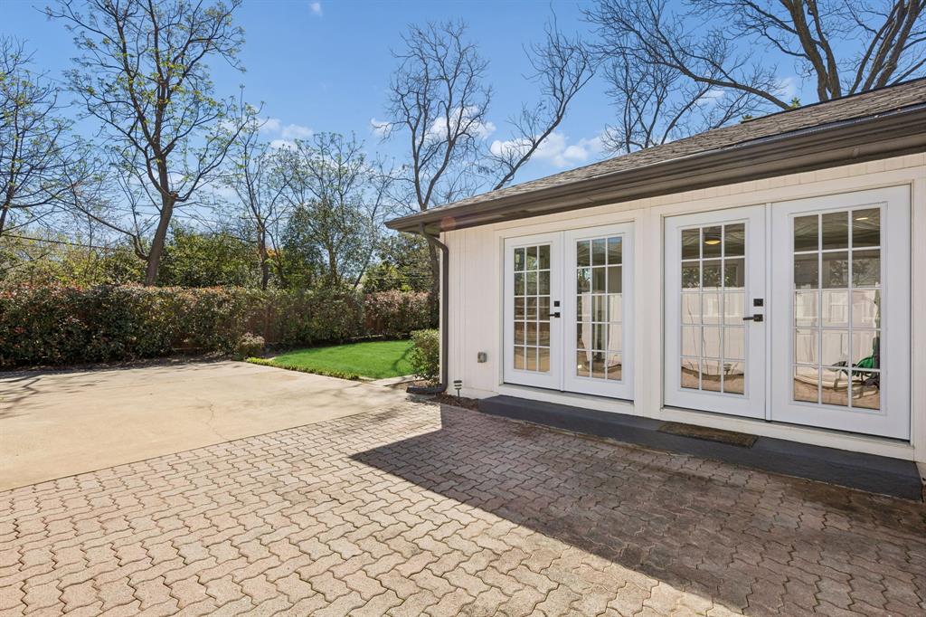 Classic Estates - Residential