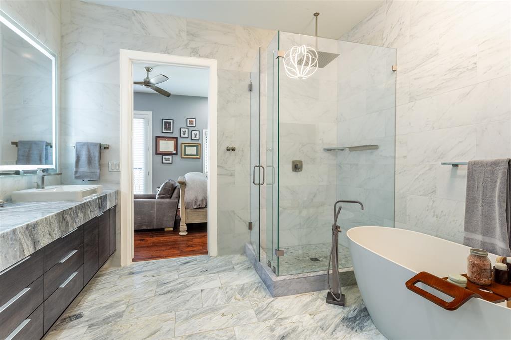 Vine Condo - Residential