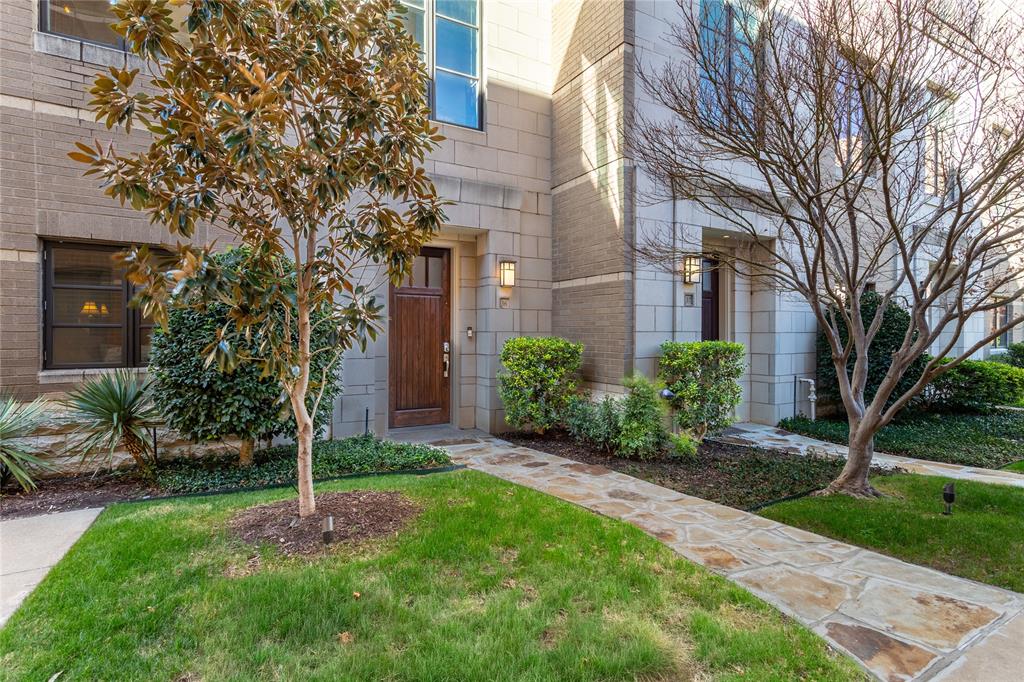 3210 CARLISLE Street 36