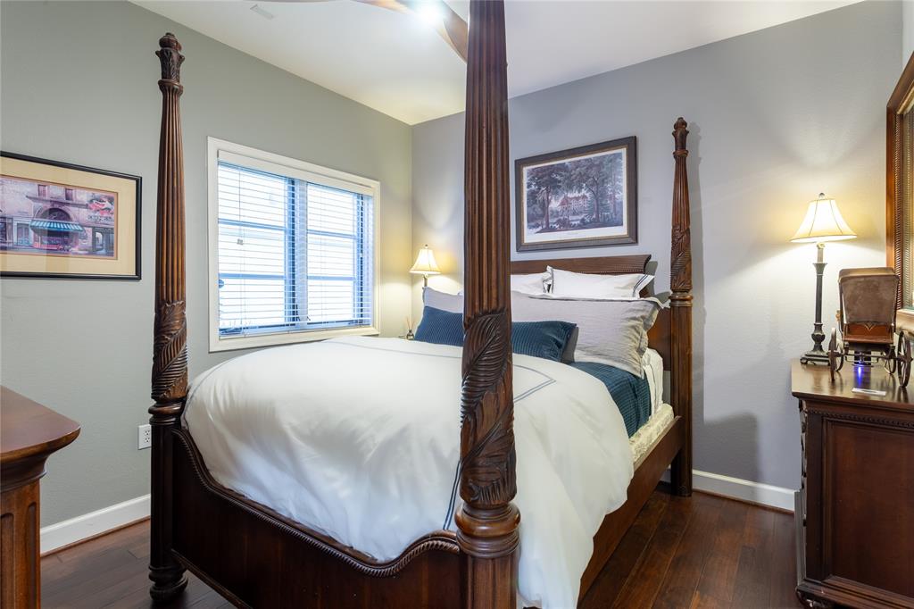 Vine Condo - Residential