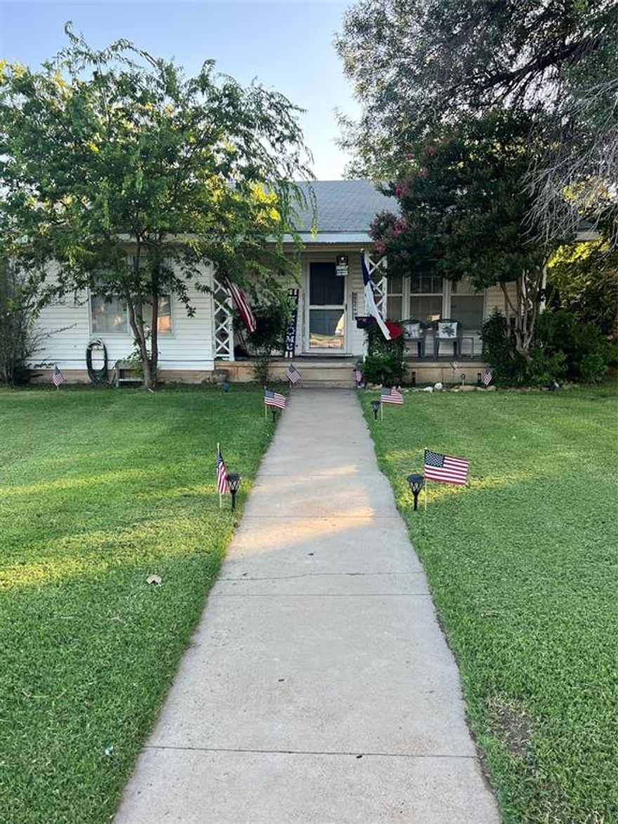 Welcome to 2113 Southside Drive! AKA your next home sweet home! This property is a well-maintained 3 bedroom 1 bath home in great condition. Nestled quaintly on a spacious corner lot, in the heart of schools, shopping, and more! There is plenty of space for outdoor activities, with the yard going all the way back to the alley! A sidewalk in great shape gets you to the front door. There is a covered front porch for morning coffee! Or evening beverages! A comfy living room opens into a tidy kitchen with appliances, awaiting all of your culinary desires. There is also built-in shelving in the kitchen. The bedrooms have big windows for natural lighting. Long hallway runs the length of the rooms and the bathroom. There is newer flooring with a non-high traffic household so it still looks in great condition. There is newer paint as well still looks wonderful and eye pleasing! There is a carport leading to a clean garage that is ready to protect your vehicle or other belongings. This is a property that is well taken care of and ready for its new owners!!