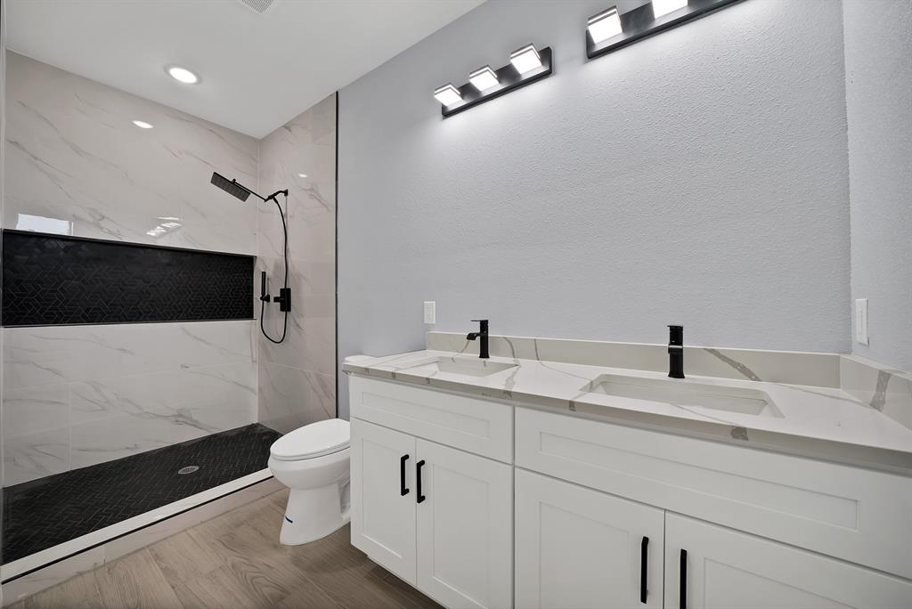 Runaway Bay - Residential