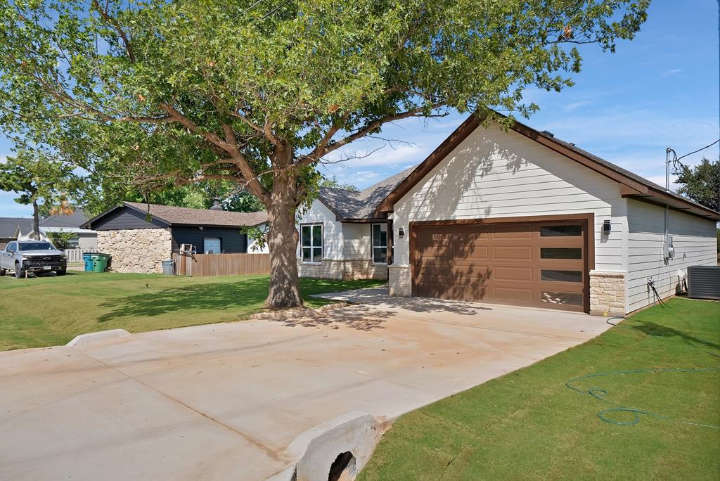 Runaway Bay - Residential