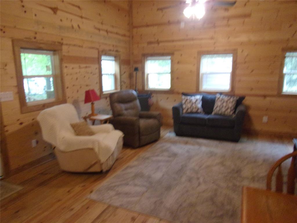 Hickory Hills - Residential