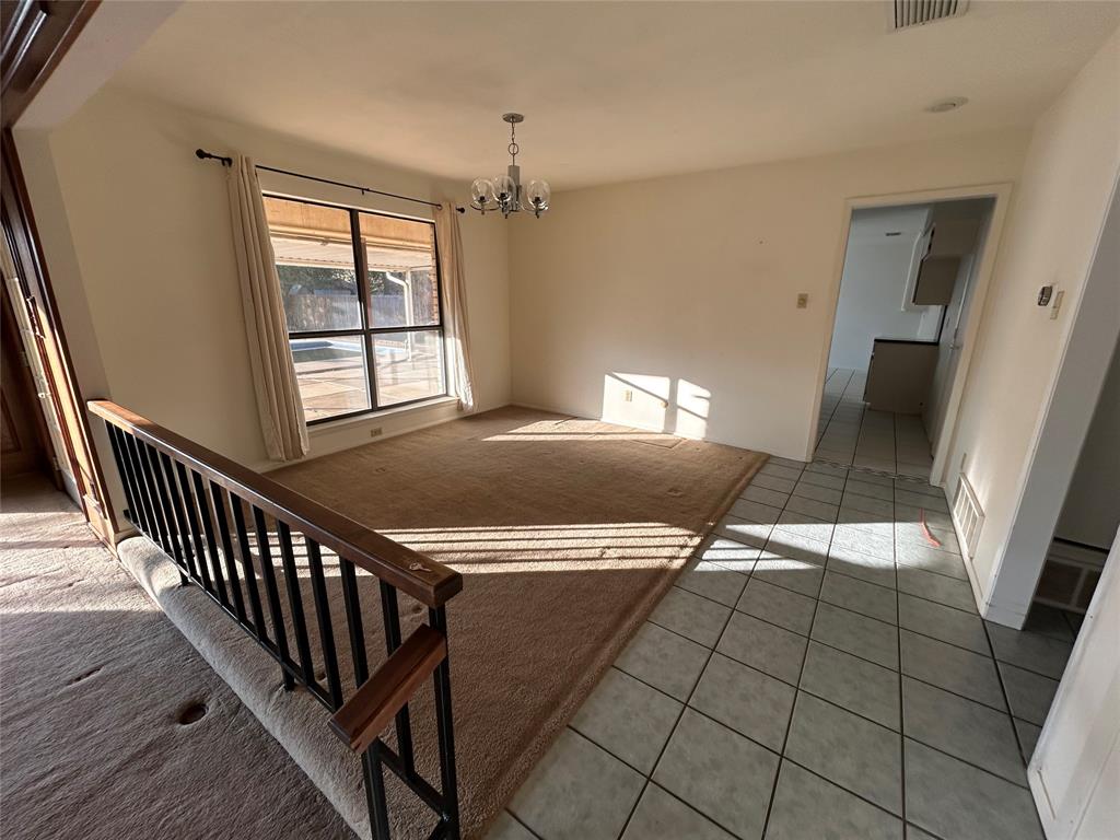 3237 Sapphire Street