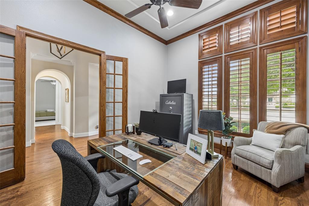 3445 Greenbrier Drive