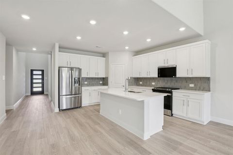 Photo of 2206 Windy Trail, Princeton, TX 75407 (MLS # 21249547)